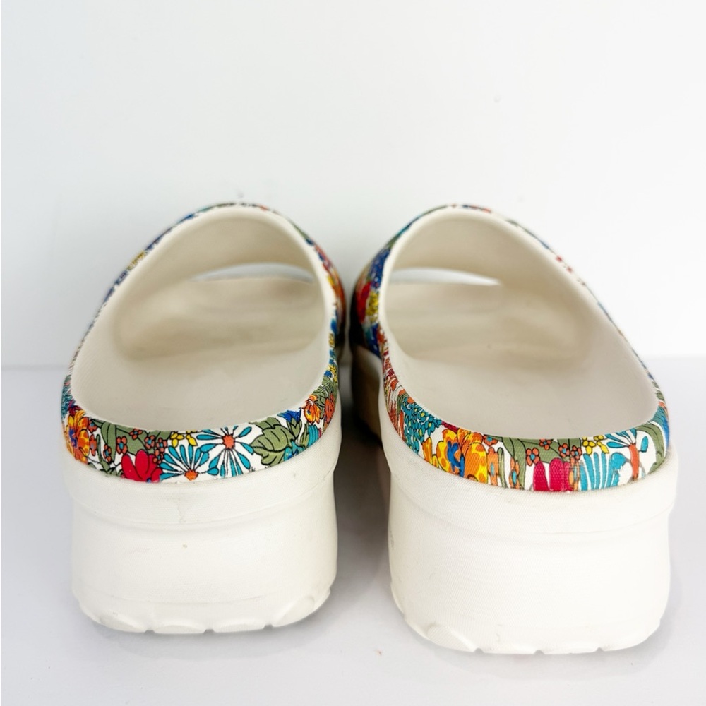 adidas Floral Multicolor Slide Sandals - White Soles - Picture 5 of 8